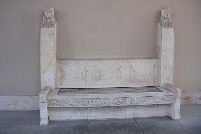 首轮便面临 首轮便面临